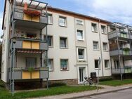 + 2 Zimmer - Großer Balkon + - Calbe (Saale)