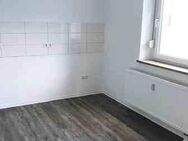 TOP renovierte 2,5-Zimmer-Wohnung im Erdgeschoss - Nürnberg
