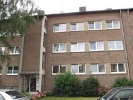 41539 Dormagen, Virchowstraße - zentrale Lage - Geräumige Dreizimmer-Dachgeschosswohnung-ohne Balkon! - Dormagen