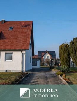 Großes Grundstück trifft Familienidylle - Doppelhaushälfte mit Potenzial in Günzburg / Riedhausen! - Günzburg