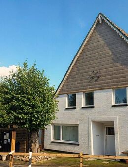 Modernisierte Doppelhaushälfte mit Charme in Wischhafen - Kamin, Garten - Wischhafen