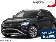 VW T-Roc, 1.5 TSI GOAL 8-fach Park, Jahr 2022 - Weiden (Oberpfalz)