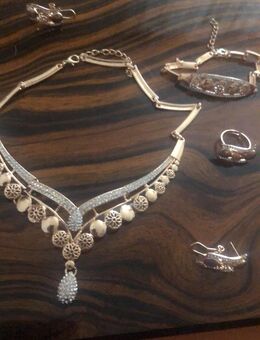 Ohrringe Armband Ring Kette Schmuck in Dresden - Dresden