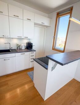 Ihr eigenes Penthouse mit Wasserblick wartet auf Sie samt Einbauküche und Stellplatz - Berlin