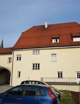 Historische 2,5-Zimmer-Wohnung am Fuß des Schlosses Fürstenstein - Fürstenstein