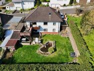 POLZ & FUHR Immobilien: Ein Einfamilienhaus mit Einliegerwohnung in Hohenstein-Born! - Hohenstein (Hessen)