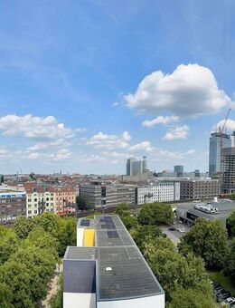 Bezugsfreie 2-Zimmerwohnung mit Panoramablick für 6.900 €/m² am Hackeschen Markt in Berlin-Mitte - Berlin