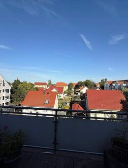 leerstehende 3 Zimmer Maisonette Wohnung mit Balkon und hochwertiger Einbauküche - Leipzig
