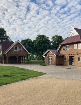 TRAUMHAFTES ANWESEN IN BRANDENBURG, Stallungen, Reitplatz, Weiden - KP gegen Gebot - 379-24 - Fehrbellin