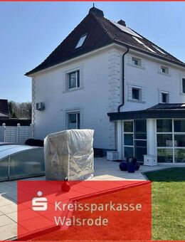 Exklusives Stadthaus mit Garage in zentraler Wohnlage von Bad Fallingbostel - Bad Fallingbostel