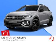 VW T-Roc, 1.5 TSI R-Line OPF (150 ) BLACKSTYLE, Jahr 2022 - Bürgstadt