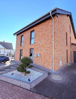 Exklusive 3-Zi Maisonette-Whg (EG & UG) in Effizienzhaus in sehr ruhiger Lage mit Garten in Baunatal - Baunatal