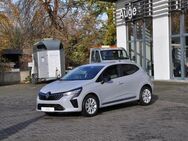 Renault Clio, Evolution TCe 90 Evolution TCe 90, Jahr 2022 - Geseke