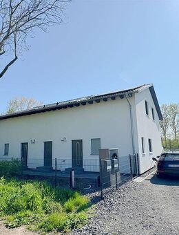 Modernes Zweifamilienhaus mit großem Naturgrundstück - stilvolles Wohnen vereint Komfort und Nachhaltigkeit - Erfurt