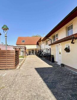 Kapitalanlage - The Best of Both Worlds! - Bornheim (Nordrhein-Westfalen)