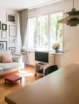 von PRIVAT: Einzigartiges Wohnambiente in Berlin-Charlottenburg - 3 Zi-Etagenwohnung mit Terrasse - Berlin