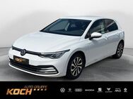 VW Golf, 1.5 TSI VIII Active, Jahr 2021 - Ellwangen (Jagst)