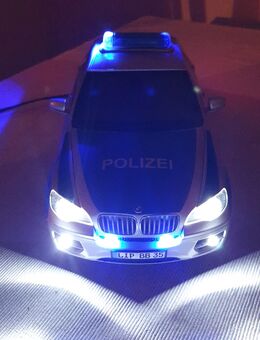 BMW X6, Polizei, 1:18, mit Licht und Netzteil, UNIKAT, Einzigartig - Lemgo