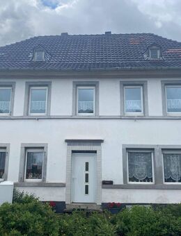 Achtung Kapitalanleger! Mehrfamilienhaus mit 4 Wohnungen - Obermoschel