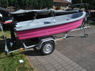 Motorboot mit 6 PS Motor und Trailer - Oranienburg