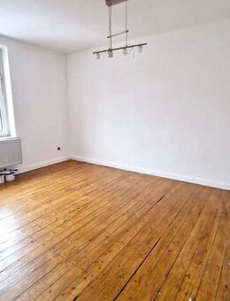 +++SOFORT BEZUGSFREIE 2,5-ZIMMER-WOHNUNG+++ - Itzehoe