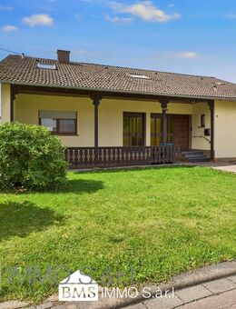 Freistehendes geräumiges Wohnhaus mit Einliegerwohnung in Holsthum! - Holsthum