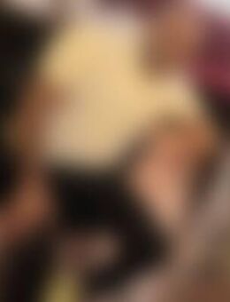 Mom*** - Berlin Friedrichshain-Kreuzberg