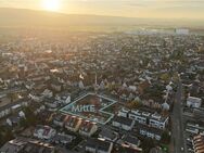 Barrierefreie 4-Zimmer-Wohnung mit sonnigem Balkon und zwei großzügigen Duschbädern. - Eppelheim