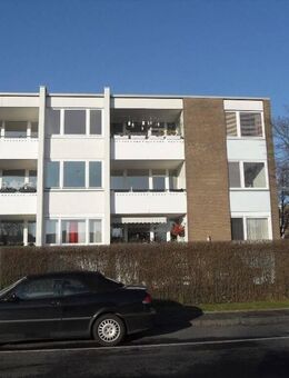 Kapitalanlage - vermietete Wohnung mit Balkon und Stellplatz - Meerbusch