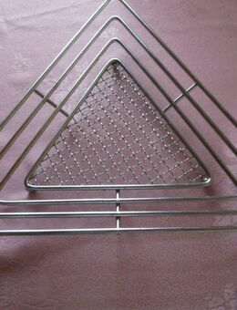 Dreieckige Metallobstablage - Ratzeburg