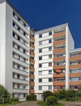 Familienwohnung! grosszügige 3-Zimmer-Wohnung mi Balkon in Kreuztal- WBS zwingend erofrderlich - Kreuztal