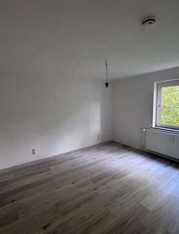 Frisch renovierte 3-Zimmerwohnung in Salzgitter Thiede - Salzgitter