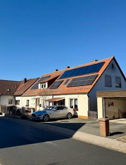 Familienparadies mit moderner Heizung und viel Wohnfläche! - Pegnitz