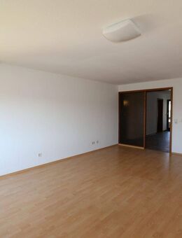 Lichtdurchflutete 3-Zimmer-Wohnung in ruhiger Lage - Schwäbisch Gmünd