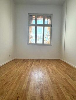 Gemütliche 2,5-Raum-Wohnung im Erstbezug mit EBK, Duschbad und Fußbodenheizung - Halle (Saale)