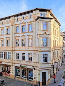 Seltene Gelegenheit: 4-Zimmerwohnung mit Aufzug im Stadtzentrum - Pößneck