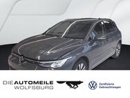 VW Golf, 2.0 TDI 8 VIII Move, Jahr 2024 - Wolfsburg