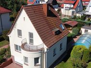 PROVISIONSFREI - ein Haus mit Keller, Pool, großem Grundstück und vielen Möglichkeiten - Leipzig