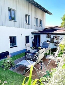 Ländlich wohnen, Stadtnah leben - Saniertes Reiheneckhaus - Tuntenhausen