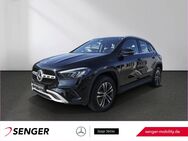 Mercedes GLA 200, , Jahr 2023 - Friedberg (Hessen)