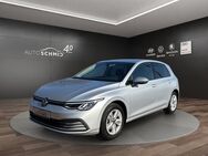 VW Golf, 1.5 Life eTSI, Jahr 2020 - Geislingen (Steige)