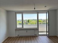 Erstbezug : helle 3-Zimmer-Wohnung im Münchner Norden + Keller + Stellplatz + Küche - München
