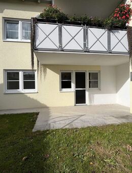 Gemütliche Erdgeschosswohnung mit Garten, Garage und Carport - Mittelbiberach