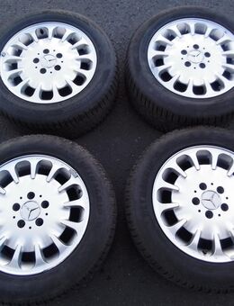 Mercedes E Klasse W 211 Alufelgen 225/55 R 16 Winterreifen 2D 180,-Euro - Sprendlingen