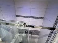 ***Kernsanierte 3 Zimmer Wohnung, 2 Luxus-Bäder, Balkon und Garage in Diekholzen Söhre*** - Diekholzen