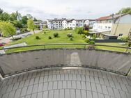 Gepflegte Wohnung mit Balkon und TG-Stellplatz - ideal für Singles oder Paare - Waldshut-Tiengen
