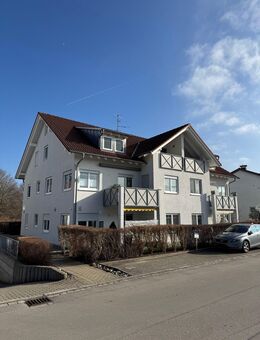 Gemütliche und gepflegte 3-Zimmer-Eigentumswohnung in idyllischer Ortsrandlage von Tettnang - Tettnang