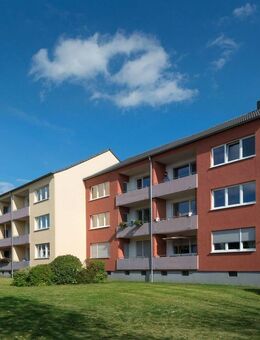 Moderne 3-Zimmer-Wohnung mit Balkon in Celle - Celle