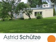 Bielefeld Westen: Das besondere Haus für Individualisten und Gartenfreunde in Topp-Lage! - Bielefeld
