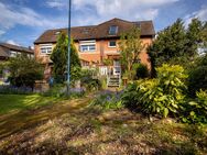 Mehrfamilienhaus mit 4 Einheiten, Garagen und Garten in Lünen Niederaden - Lünen